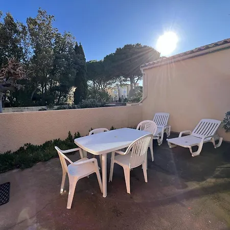 Villa T3 Avec Terrasse, 6 Couchages, Proche Et Commerces, Quartier Calme, Parking Prive - Fr-1-81-365