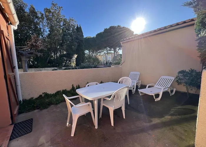 Villa T3 Avec Terrasse, 6 Couchages, Proche Et Commerces, Quartier Calme, Parking Prive - Fr-1-81-365